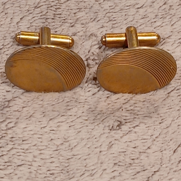 Vintage Cufflinks brass looking - Picture 2 of 3